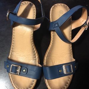 Super Cute Navy summer wedge